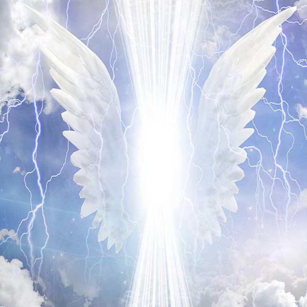 Открытка на каждый день с именем, Исаак От всей души тебе молнии на небе и свет Прикольная открытка с пожеланием онлайн скачать бесплатно 