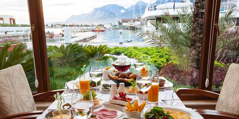 Открытка на каждый день с именем, Аполлинарий С хорошим утром тропическое утро Прикольная открытка с пожеланием онлайн скачать бесплатно 