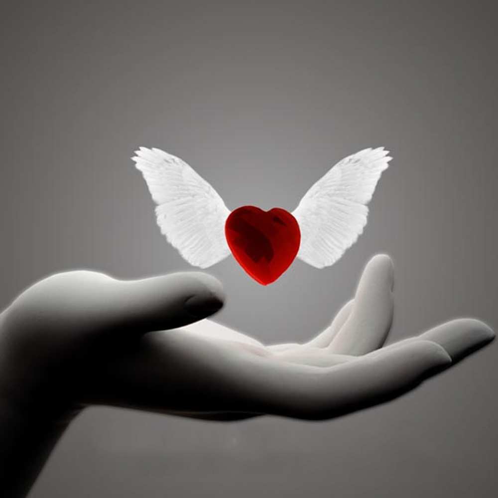 Открытка на каждый день с именем, Ангел С любовью тебе сердце Прикольная открытка с пожеланием онлайн скачать бесплатно 