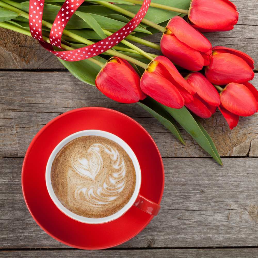 Открытка на каждый день с именем, Аполлинарий С хорошим утром красное блюдце Прикольная открытка с пожеланием онлайн скачать бесплатно 