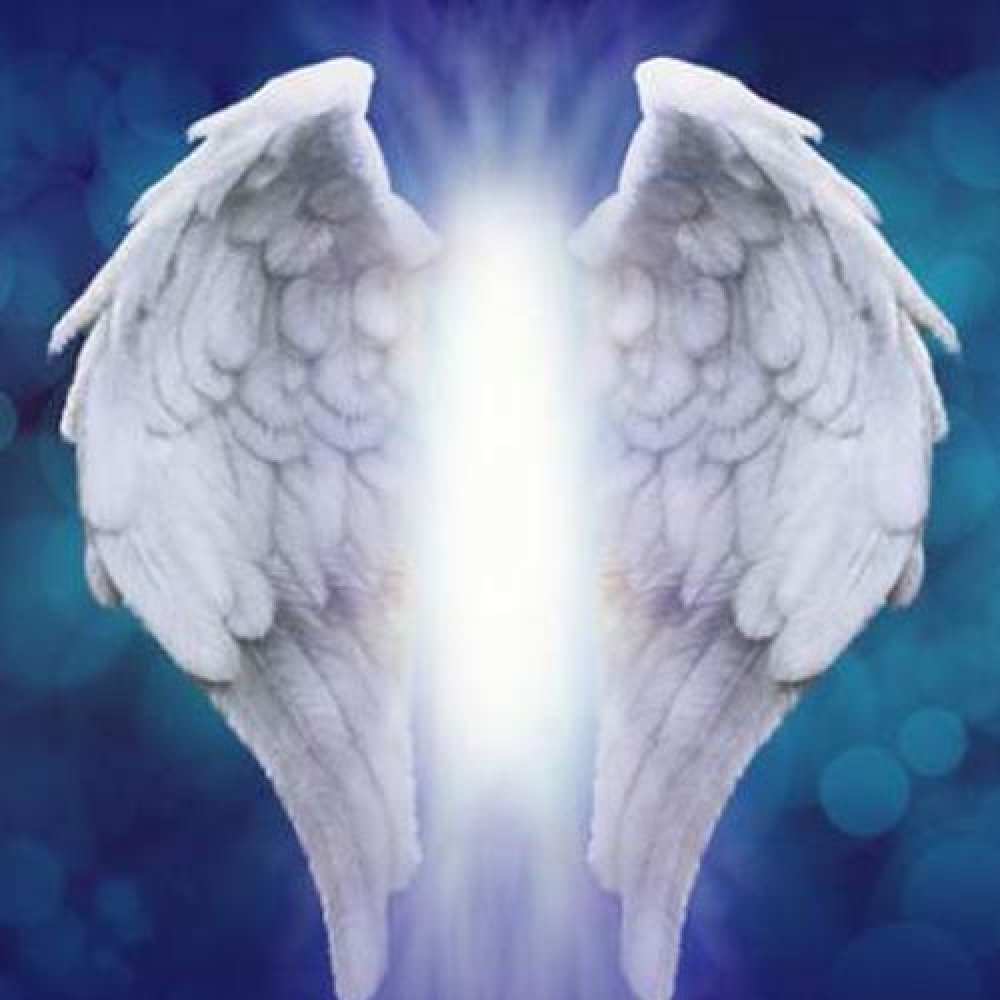 Открытка на каждый день с именем, Ангел От всей души тебе синий фон и крылышки Прикольная открытка с пожеланием онлайн скачать бесплатно 